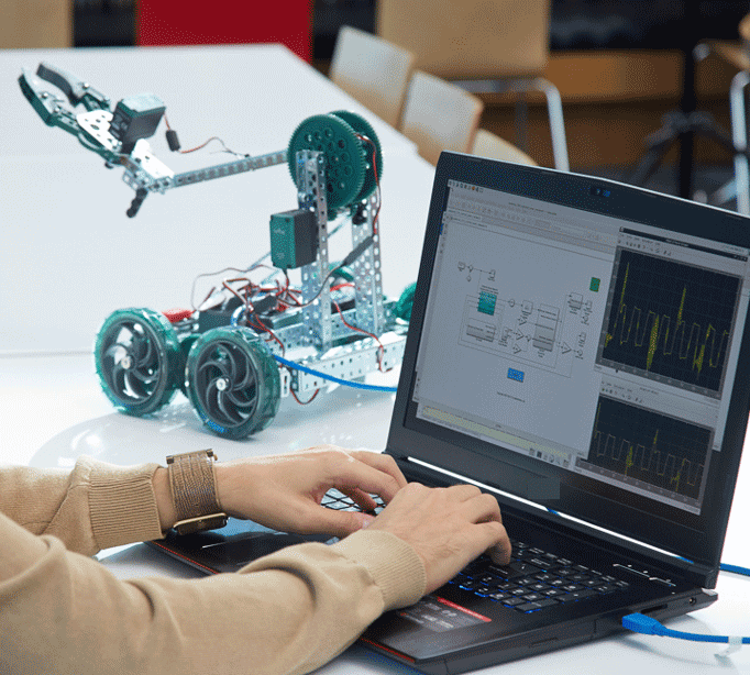 Getting Started with MATLAB and Simulink for VEX Robotics Courseware