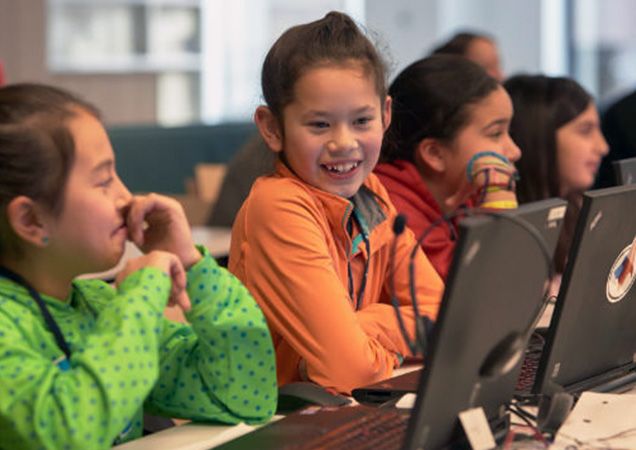 MathWorks STEM Outreach Program - MATLAB & Simulink