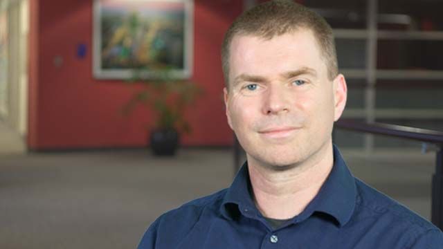 Use the MATLAB product family to develop customized forecast models that are open to scrutiny from your stakeholders who will rely on these models. 